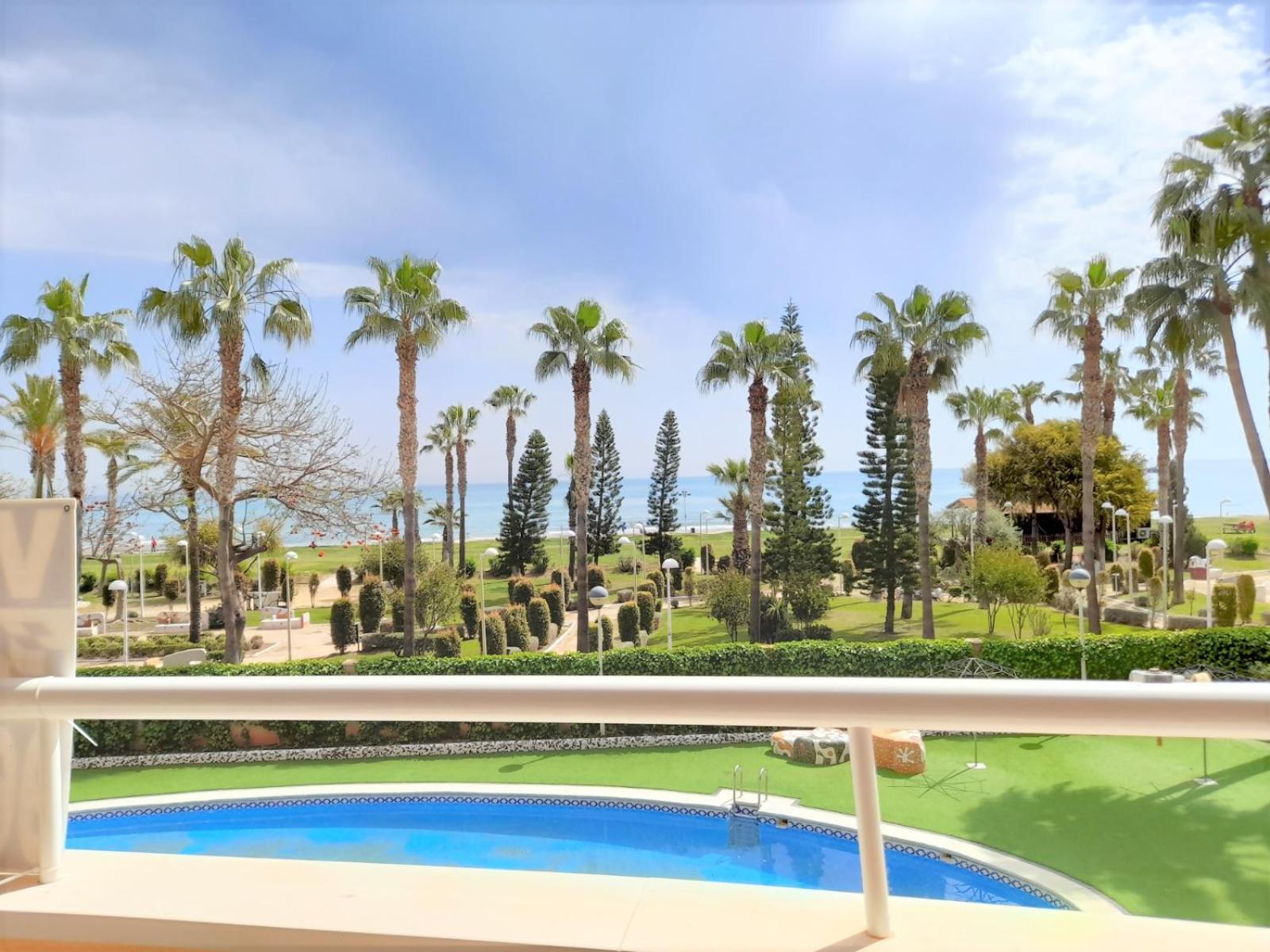 Ayf 1ª Linea Amplio Y Vistas Al Mar Apartment Oropesa del Mar Luaran gambar